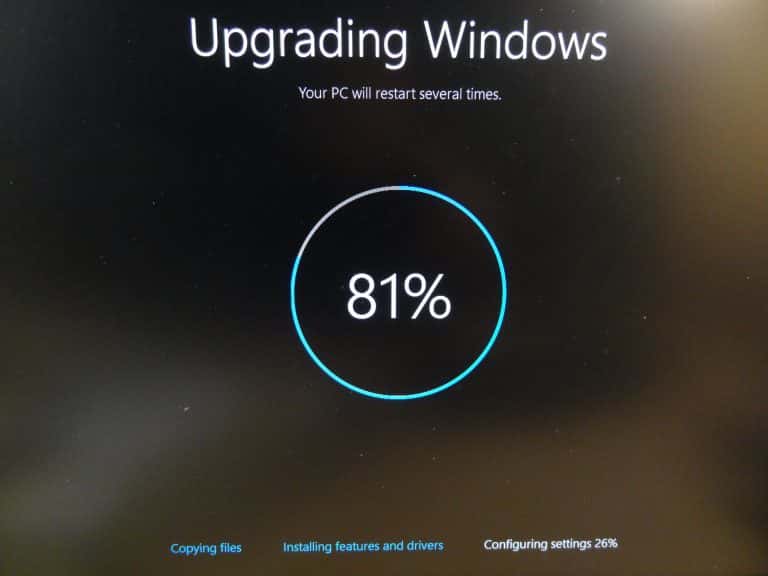I've done it! WIndows 10 running now