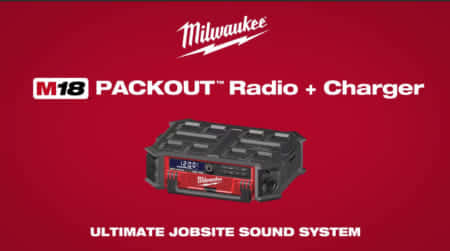 Milwaukee M18 PACKOUT Radio + Charger、バッテリーが充電できるPACKOUT対応ラジオ