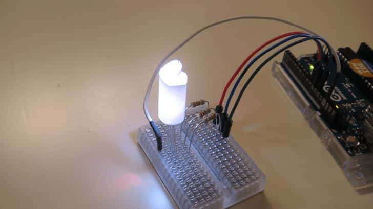 【Arduino】フルカラーLEDを点灯させるさまざまな方法
