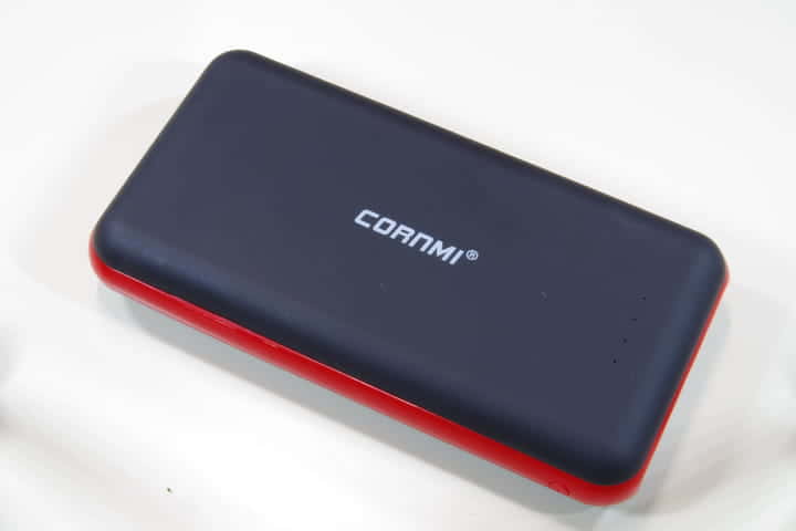 【レビュー】多種類充電ができる大容量モバイルバッテリー CORNMI CB03