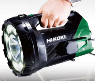 HiKOKI UB18DA コードレスサーチライト、遠くまで照射できる圧倒的光量