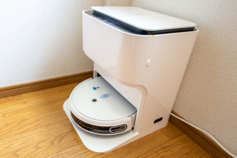 yeediモップステーション、モップも自動で洗浄してくれるロボット掃除 