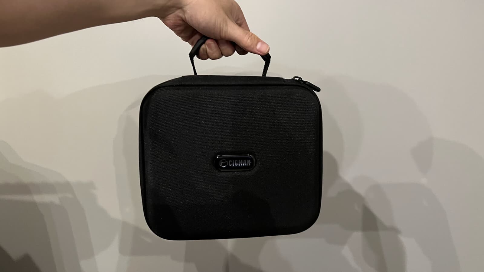 CIGMAN CM701 レーザー墨出し器をレビュー、高コスパな3ライン×360°グリーンレーザー ｜ VOLTECHNO